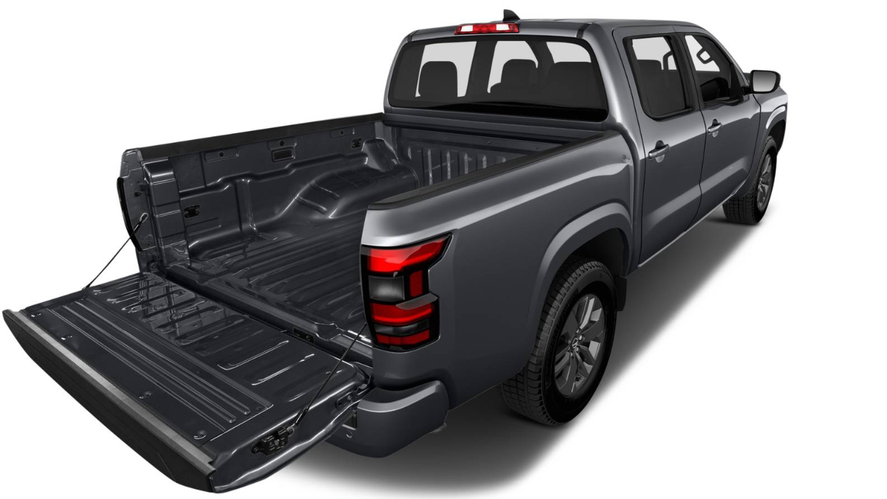 vue de la caisse d'un Nissan Frontier 2026