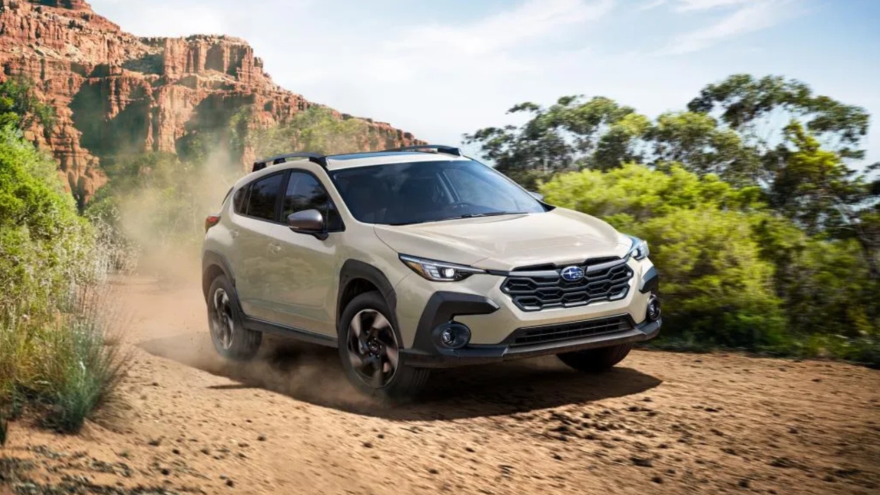 vue latérale avant d'un Subaru Crosstrek 2026