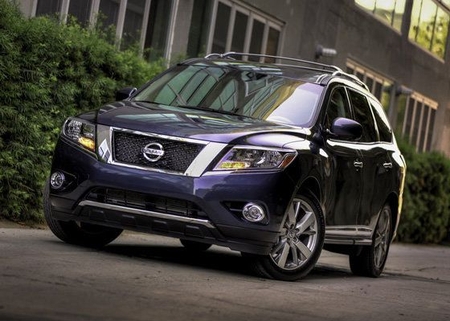 2013 NISSAN PATHFINDER : ROOMIER & STYLISH